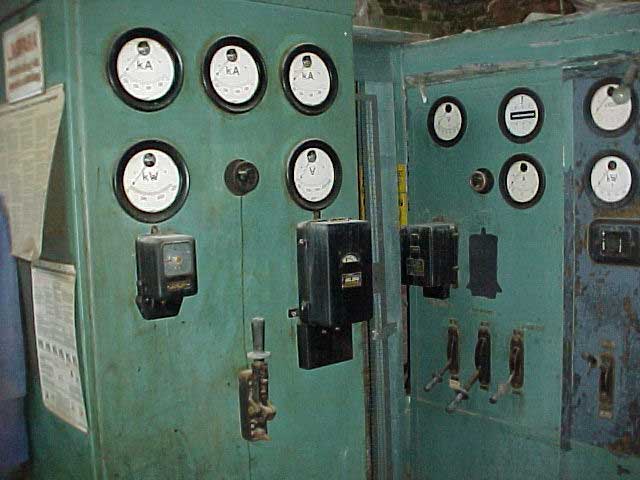 The switchboard from 1934 with gauges and synchronisation equipment